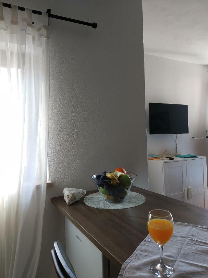 Apartments Kupine Bol Ngoại thất bức ảnh